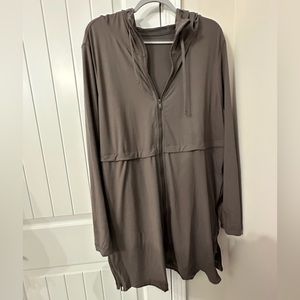 Tunic length athleisure jacket